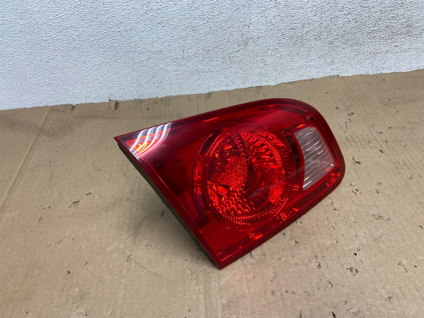 2007 2008 2009 Hyundai Santa Fe Left Driver LH Tail Light Inner AE9209 LK2