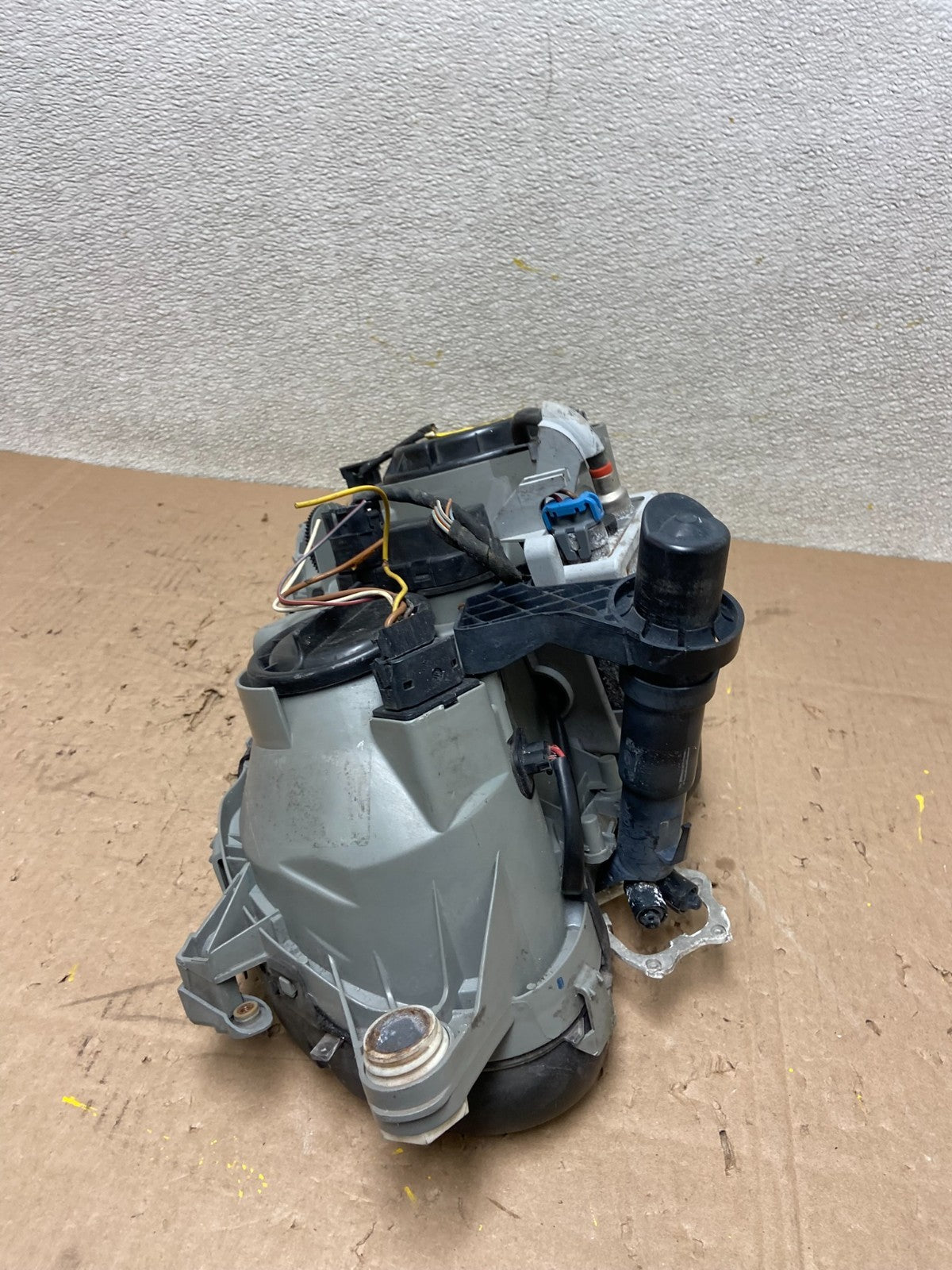 2000-2002 Mercedes E E320 E430 Right Passenger Xenon HID Headlight OEM Y0308 DG7