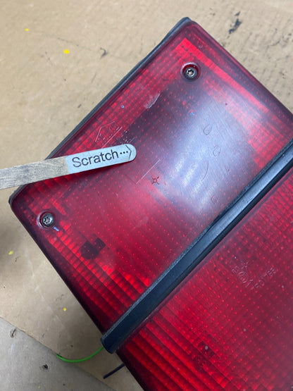 1987 to 1994 Saab 900 Right Passenger RH Inner Tail Light N4575 DG3