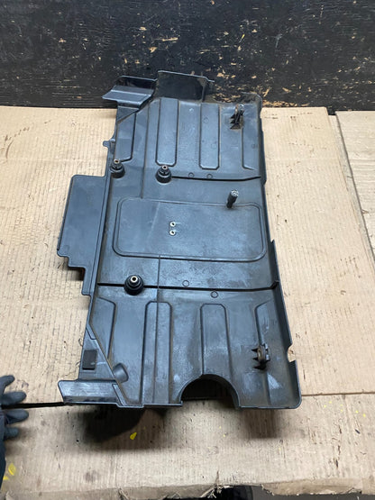 1999-2004 Acura RL 3.5L Engine Motor Cover Plastic Trim OEM w5607 DG6