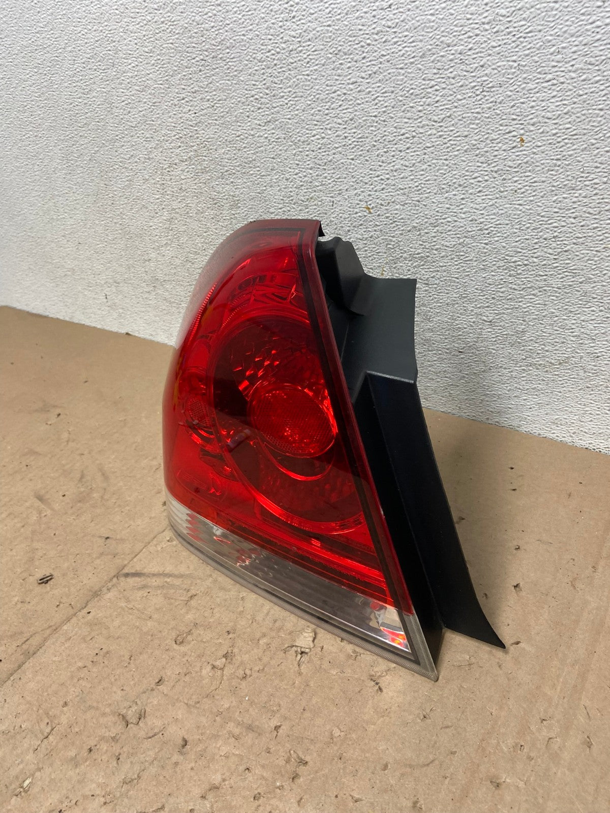 2006 to 2012 Chevrolet Impala Left Driver Lh Side Tail Light AG5394 LK1