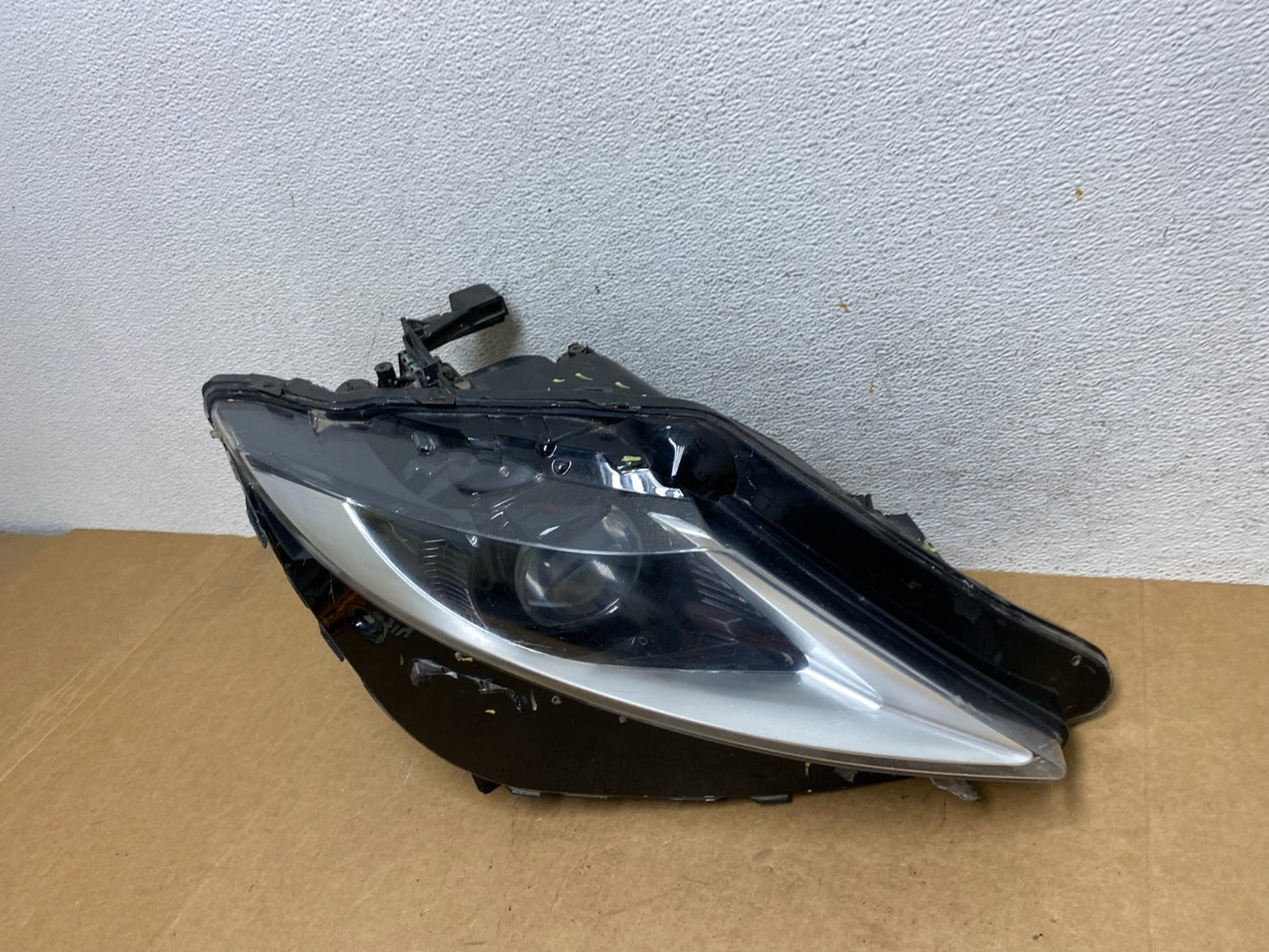 2013-2016 Lincoln MKZ Right Passenger RH Headlight Xenon HID AE3055 DW1