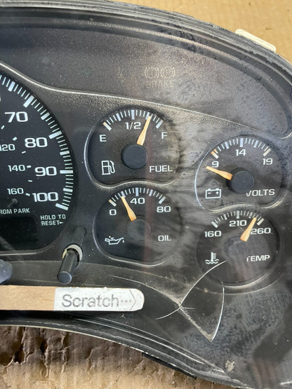 2002 GMC Yukon Speedometer Cluster Gauge Oem AB7528 DG1