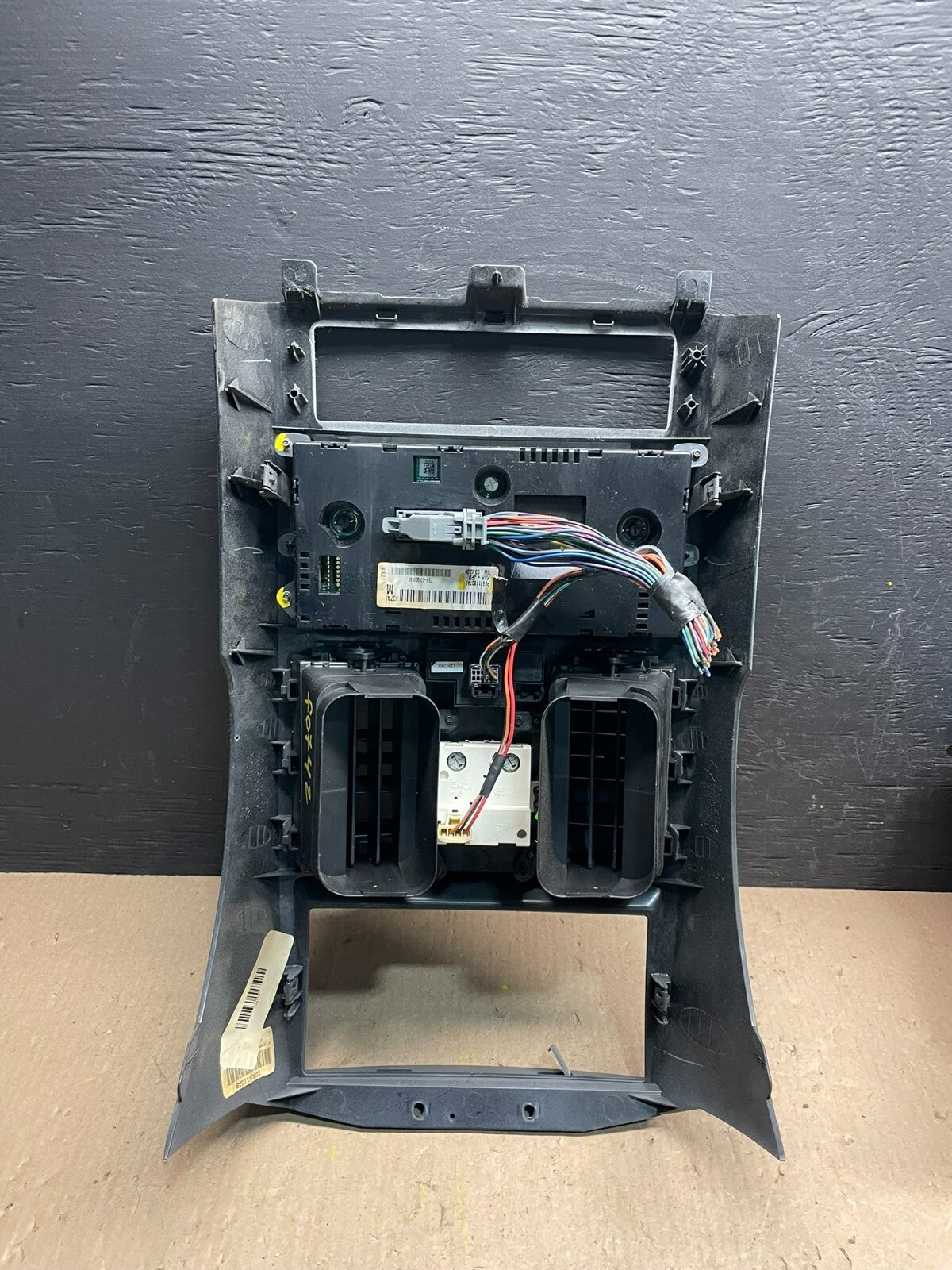 2008-2010 Dodge Grand Caravan Radio Bezel Climate Control Heat AC Heater F07428