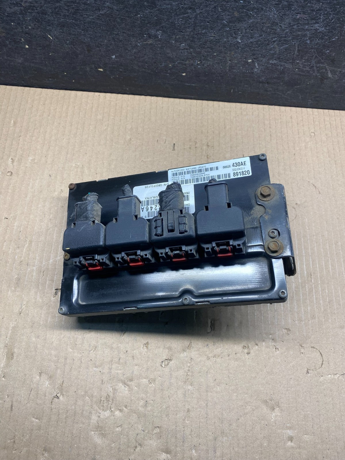 2008 2009 2010 Dodge Charger 300 Engine Control Unit ECU ECM AH7457 DG0