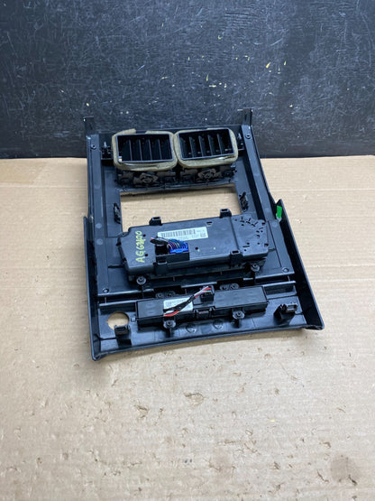 2008 to 2012 Jeep Liberty Dash Climate Temperature Control Radio Bezel AG6400 DG4