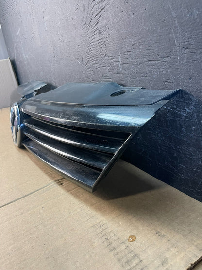 2011 to 2014 Volkswagen Jetta Sedan Front Upper Grille Grill ae0800 DG1