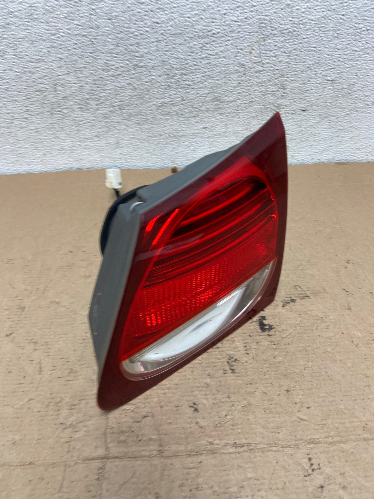 2006-2011 Lexus GS350 GS430 GS450H Right Passenger Inner Tail Light AF4816 LK2