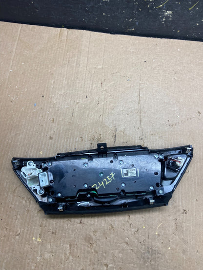 2013 to 2015 Nissan Pathfinder Information Display Control Z4257 DG3