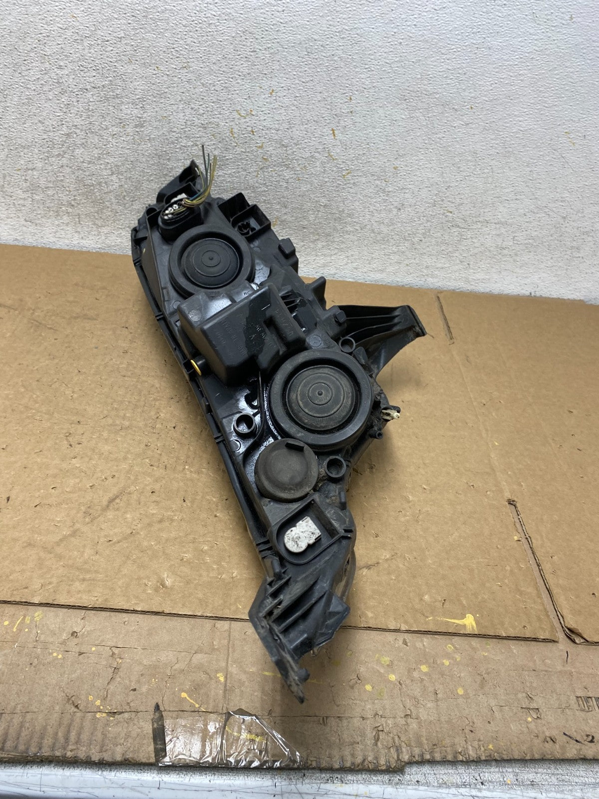 2014 to 2018 Ford Transit Connect Left Driver LH Side Headlight AI3610 DW9