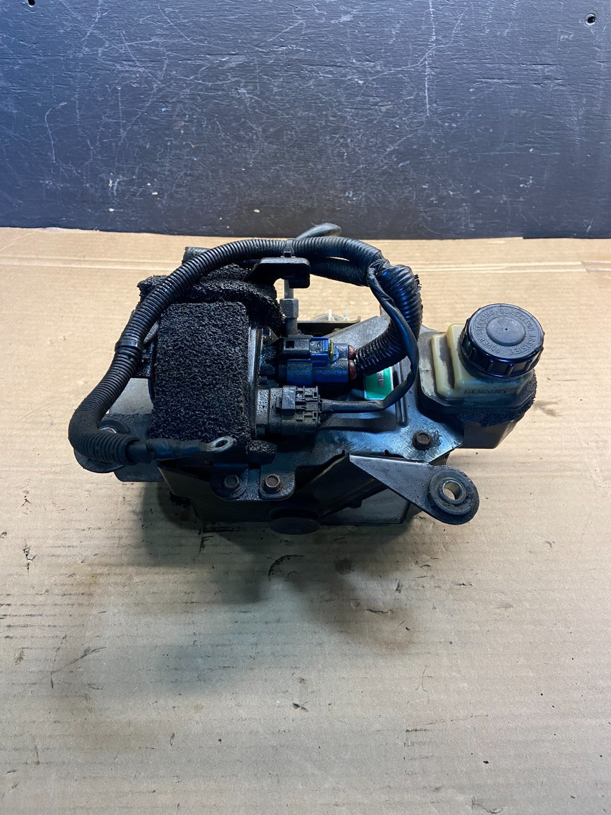 2011 - 2017 Nissan Quest Power Steering Pump Motor Unit AE23140