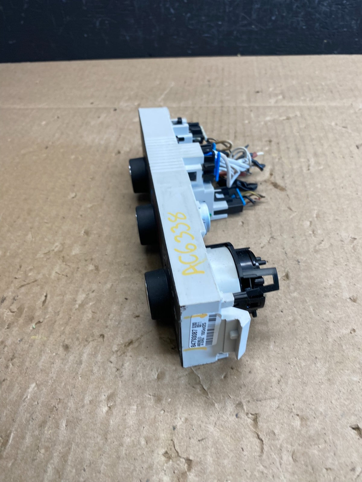 2008-2010 Chevrolet Express 1500 2500 3500 Climate Control Panel AC6338 DG2