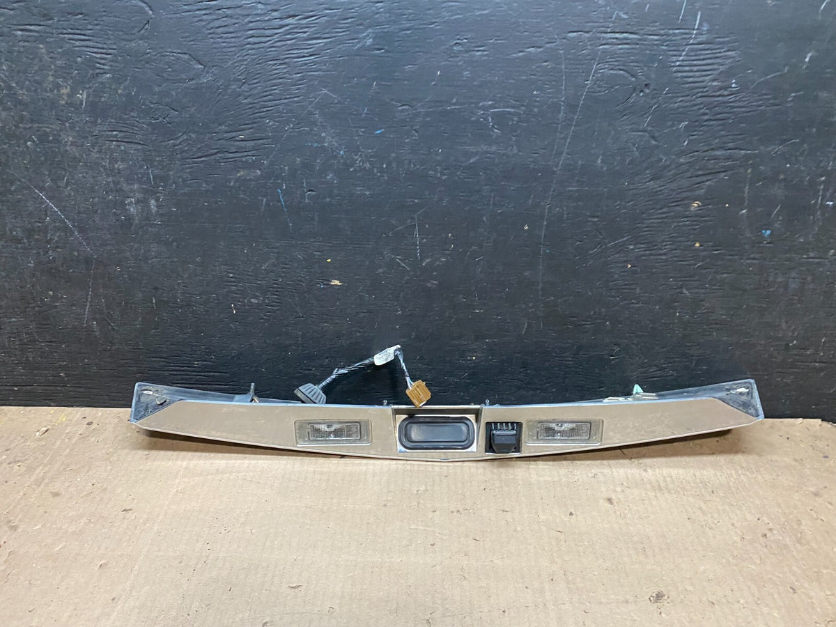 2010-2015 Cadillac SRX Rear Liftgate Tailgate Finish Molding W/ Camera J0547 DG16