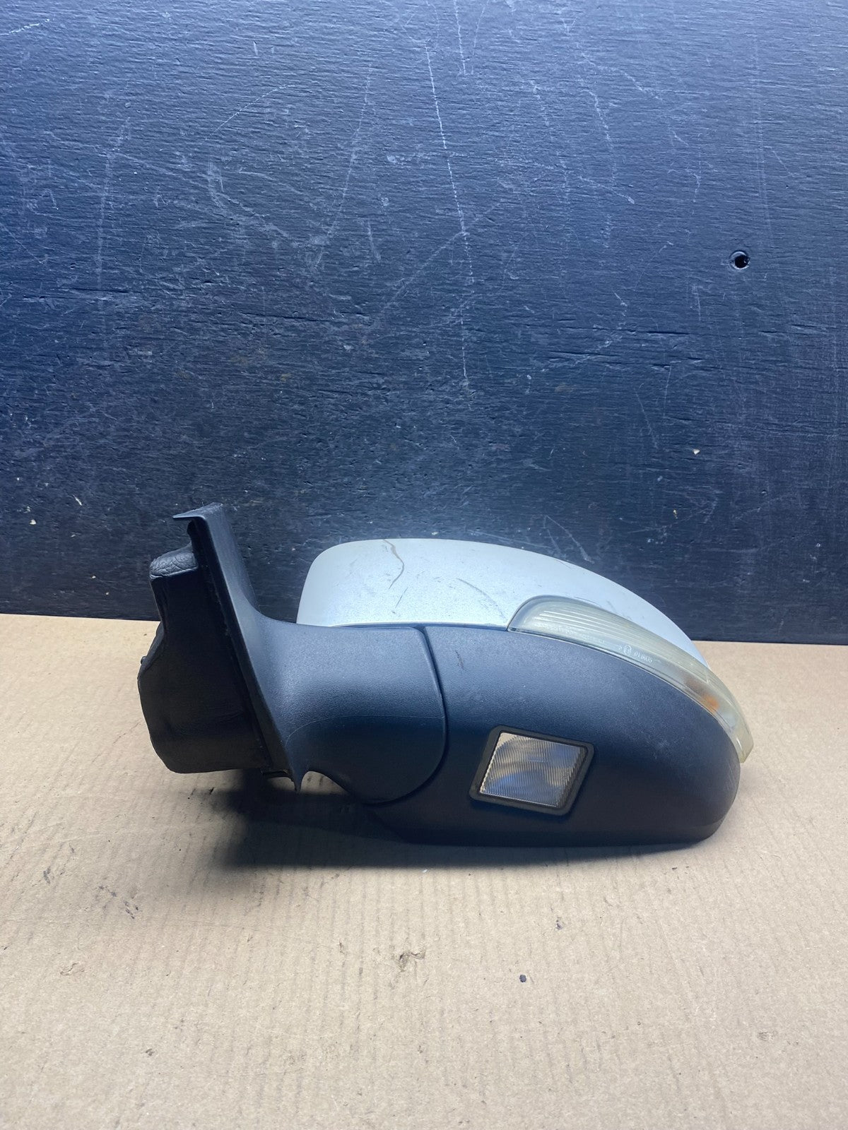 2013 - 2016 Ford Escape Left Driver LH Turn Signal Door Mirror ah3460 DG3
