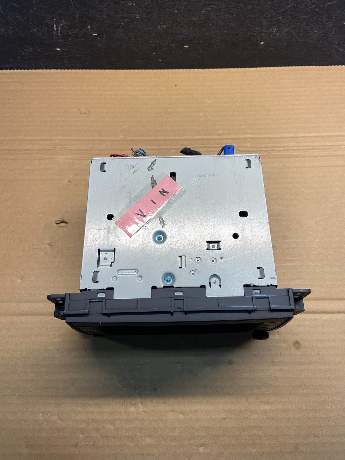 2007-2014 Chevrolet Tahoe AM FM Radio CD Player w Aux Bluetooth AE4704 DG4