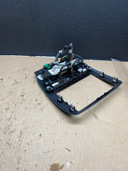 2008 to 2012 Buick Enclave AC Heater Climate Control Unit OEM AB5625 DG5