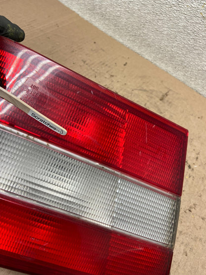 1995 to 1997 Volvo 940 960 Left Driver LH Side Inner Tail Light Oem Y0534 DG3