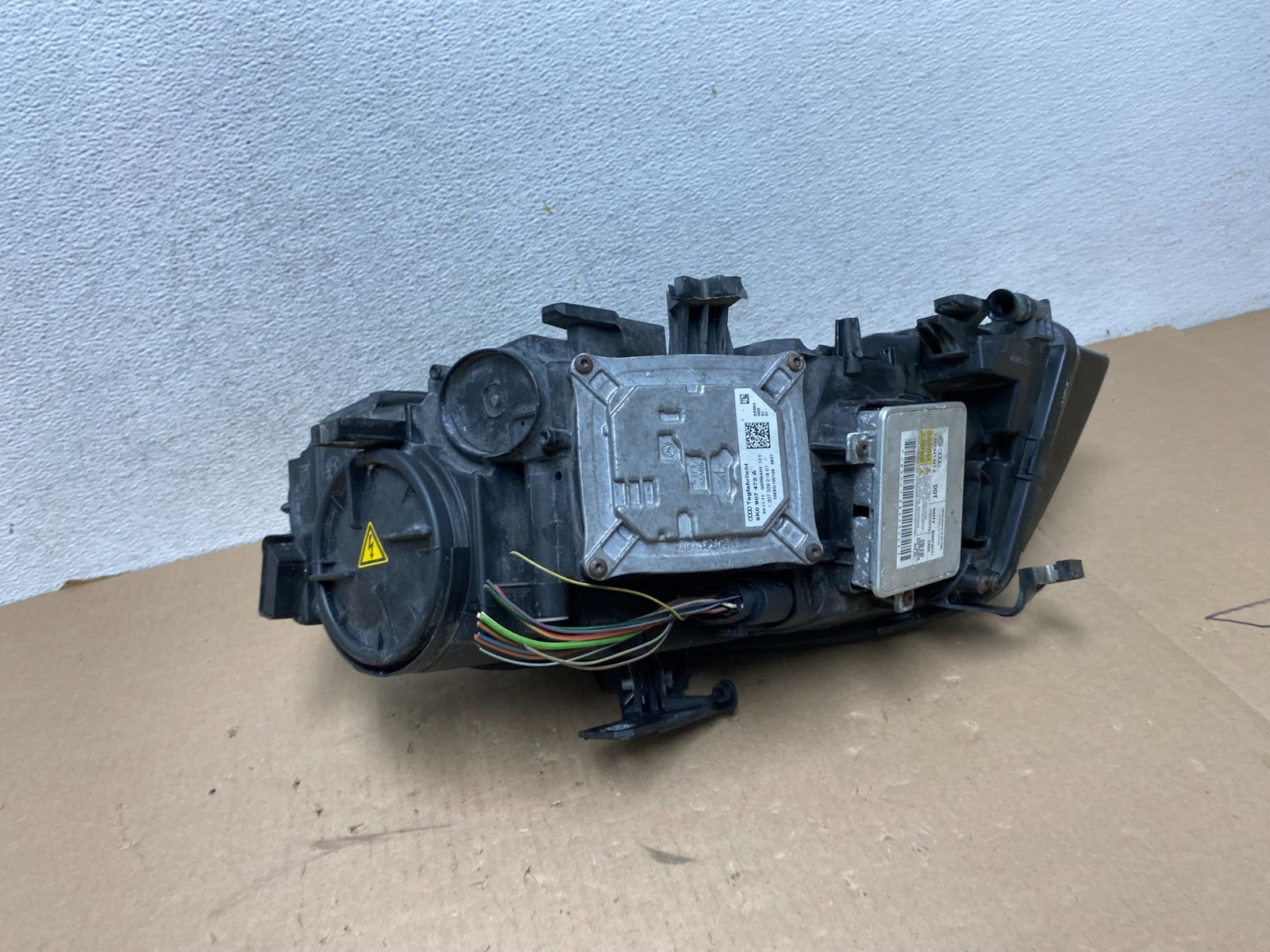 Xenon HID AFS 2009 to 2012 Audi A4 Right Passenger RH Side Headlight AG3388 DW6