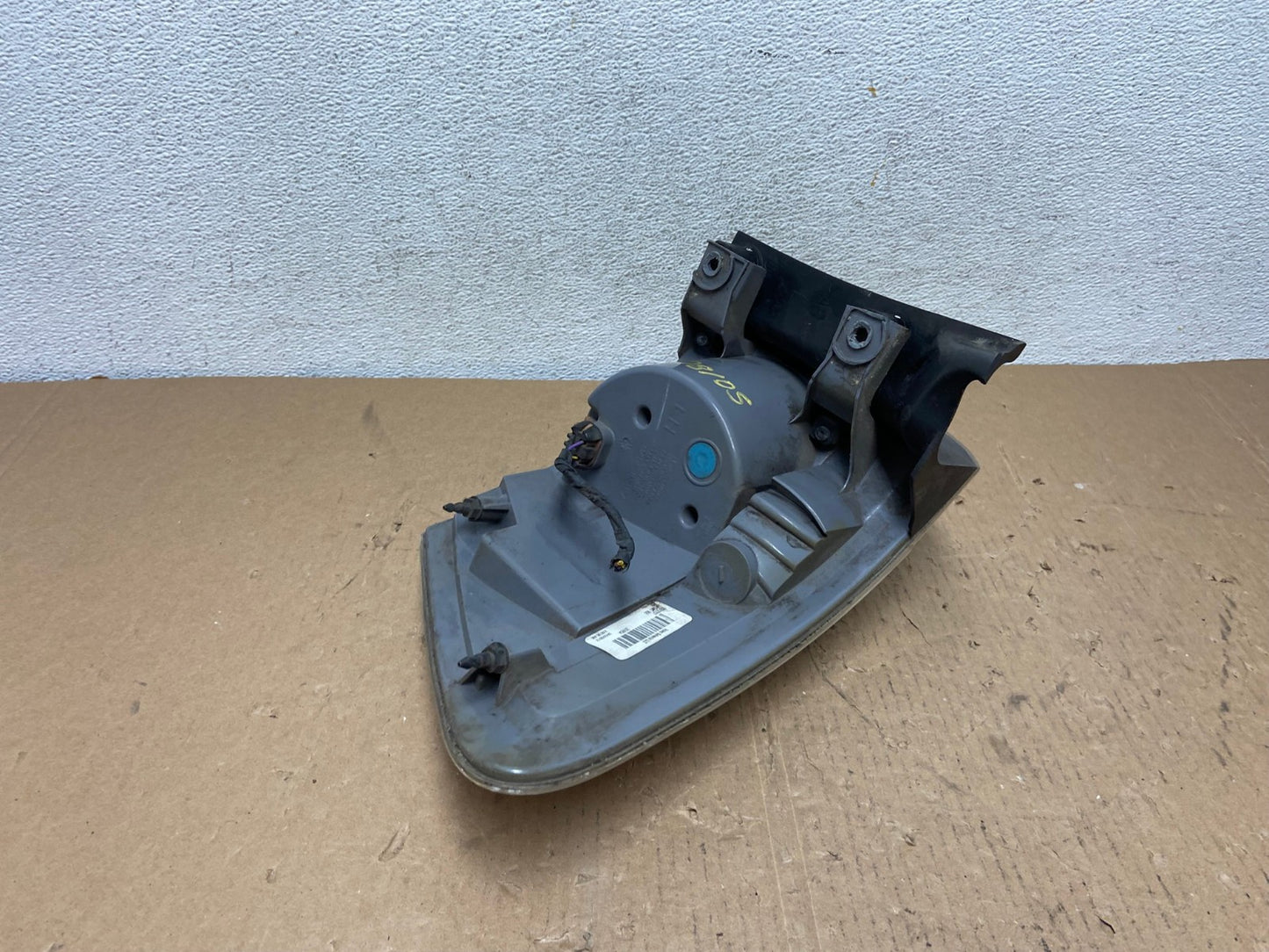 2007 to 2012 GMC Acadia Tail Light Left Side Driver Lh AD8105 LK4