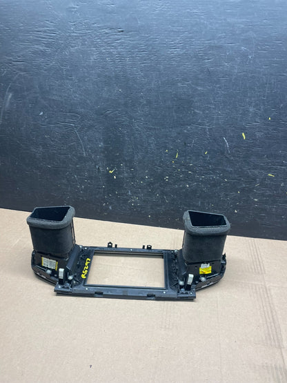 2017 to 2019 Hyundai Ioniq Center Console Radio Air Vent Bezel Trim R6293 DG5