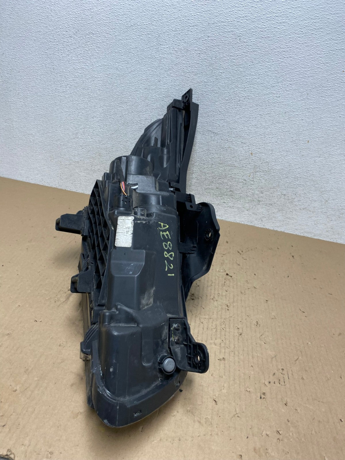 2015-2017 Hyundai Sonata Left Driver LH Side Halogen Headlight AE8821 LK7