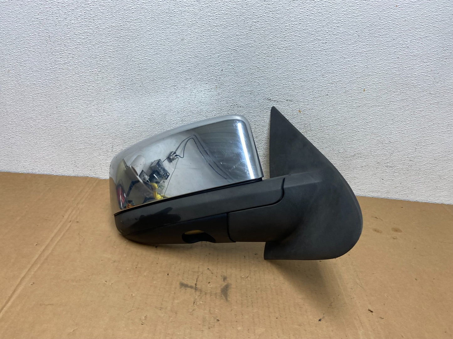 2003-2006 Ford Expedition Right Passenger Side View Door Heated Mirror AD2690 DW0