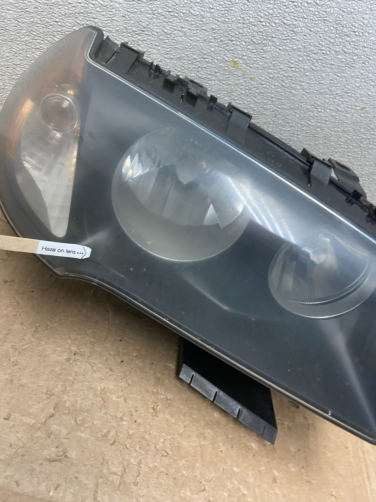 2004 to 2006 Bmw X3 Right Passenger Rh Halogen Headlight OEM Y8804 DW4
