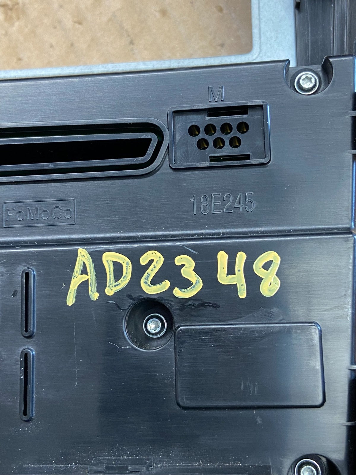 2013 to 2015 Ford Fusion Radio Climate Control A/C Control AD2348 DG6