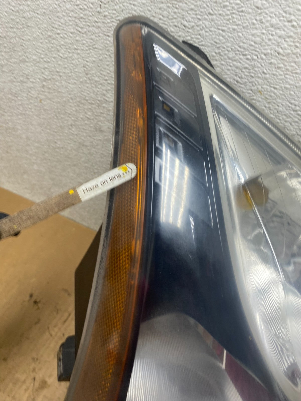 2010 2011 2012 Nissan Sentra Halogen Right Passenger Black Headlight Q7985 DW5