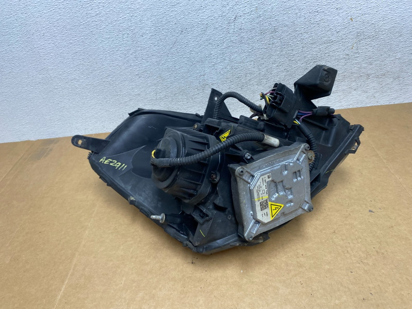 2006 to 2011 Cadillac DTS Left Driver Lh Xenon Hid Headlight AE2911 DW8