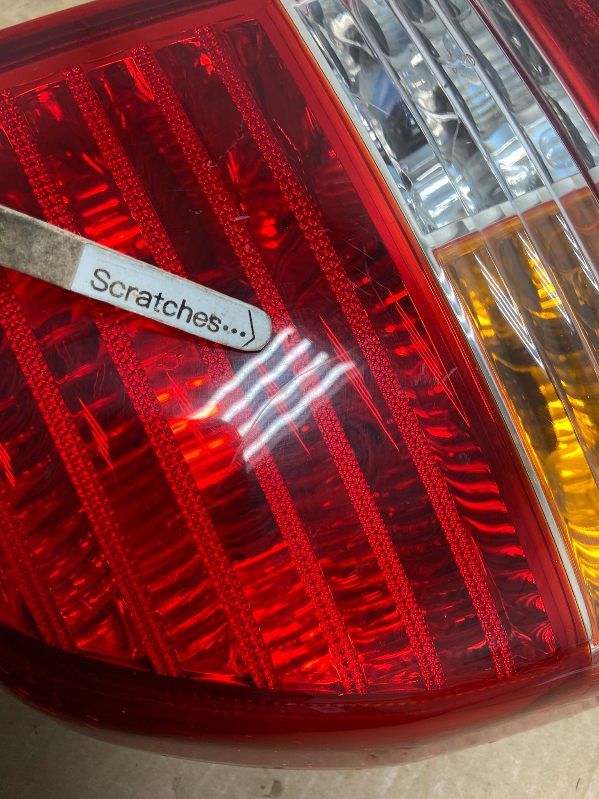 2005 to 2008 Kia Sportage Left Driver Side LH Side Tail Light AE9188 LK3