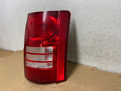 2008 - 2010 Chrysler Town And Country Right Passenger Tail Light AG9210 LK1