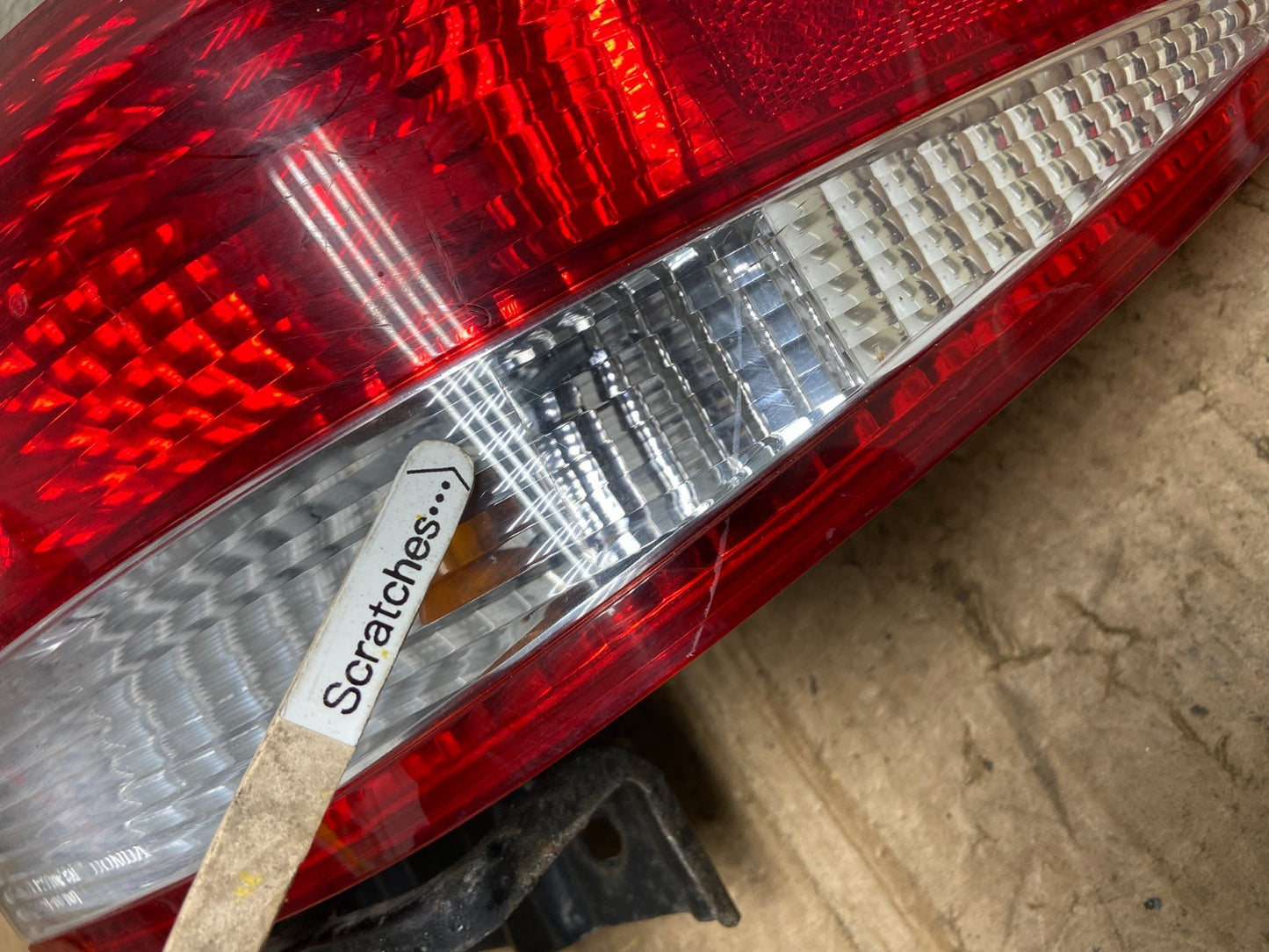 2003 to 2004 Honda Accord Sedan Right Passenger Rh Side Tail light Oem AA8467 LK3