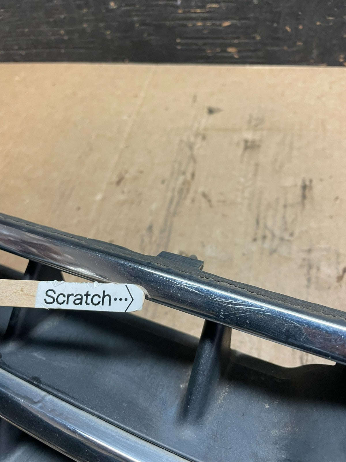 2000 to 2002 Subaru Legacy Outback Grill Grille OEM Z5840 DG3