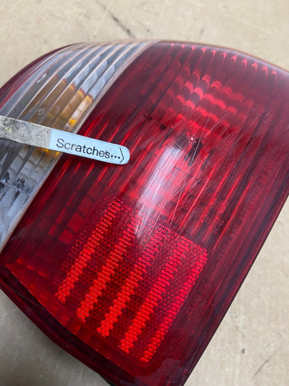 1998 to 2000 Honda Accord Sedan 4door Right RH Side Tail Light AD6135 LK3