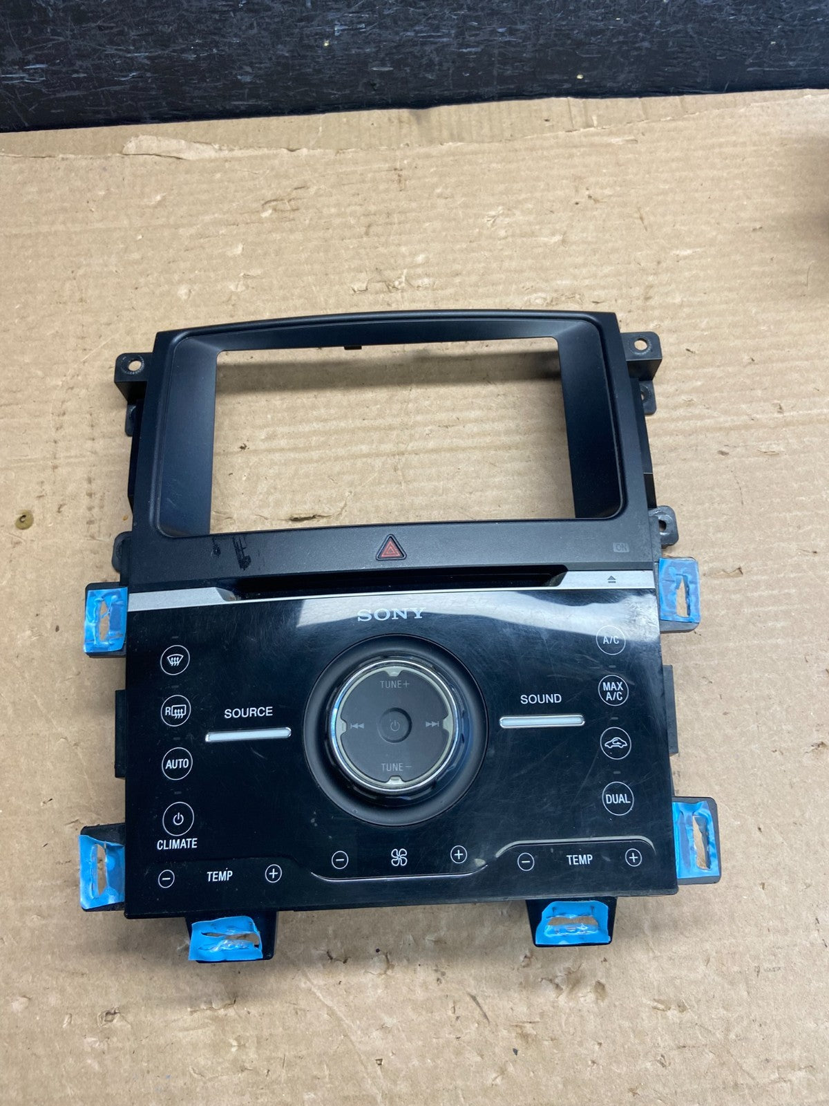 2011-2014 Ford Edge Heater Climate Control Sony Radio CD Control Dash af2610 DG0