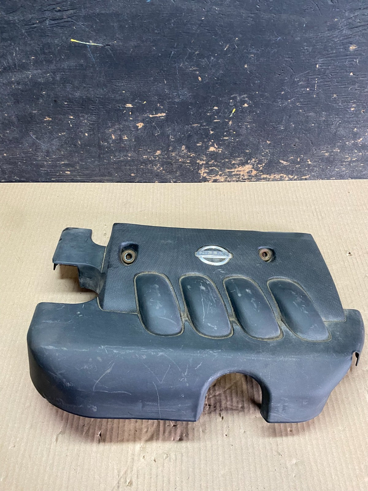 2007 to 2012 Nissan Versa Engine Motor Cover u7307 DG1
