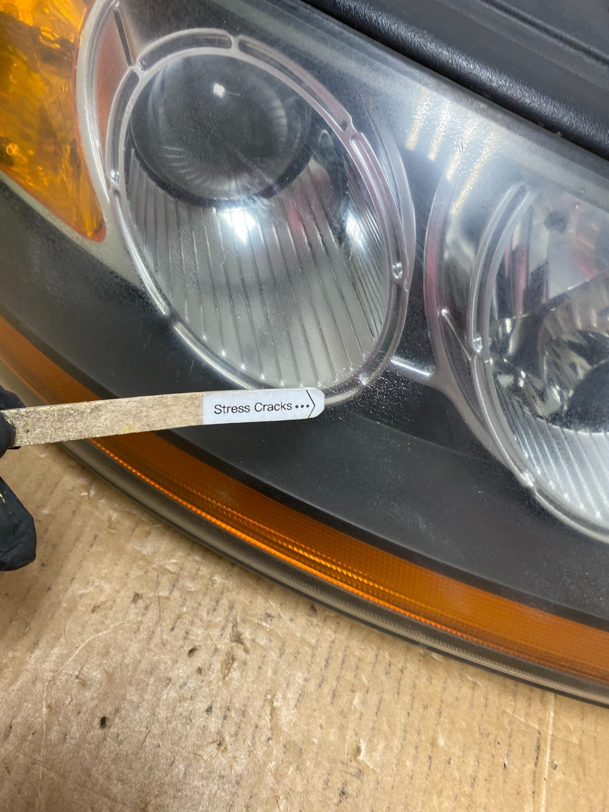 2007 2008 2009 Hyundai Santa Fe Right Passenger Halogen Headlight AD9331 DW4