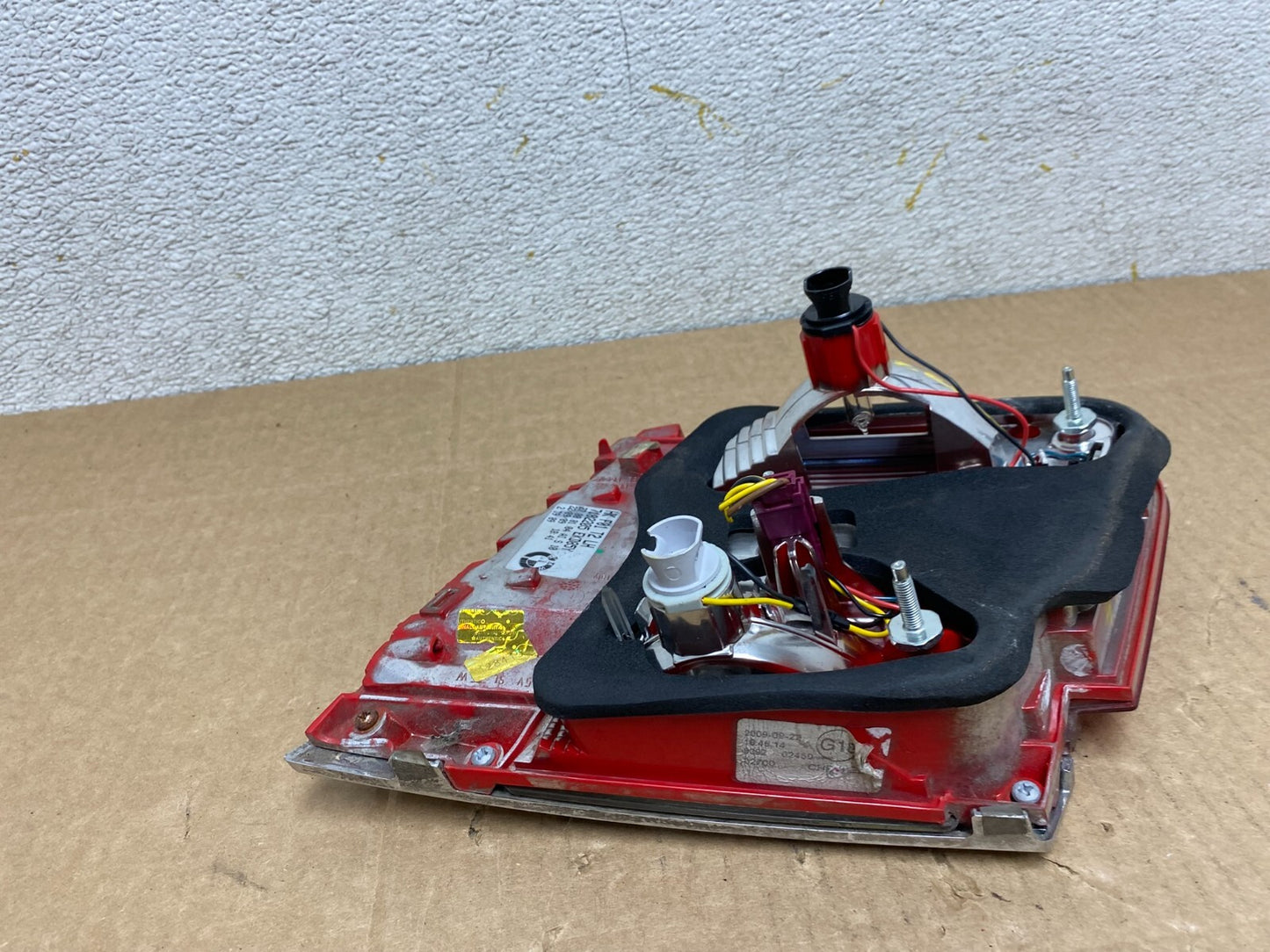 2009-2012 BMW 7-Series F01 F02 750i 750Li Left Driver Inner Tail Light O7373 DW5