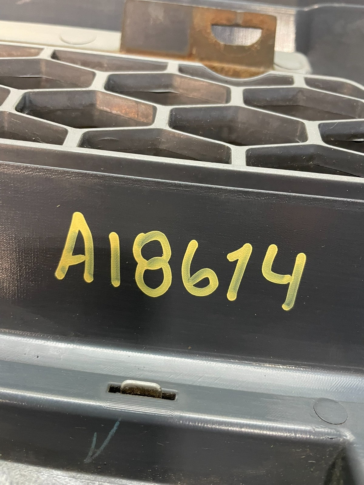 2003 2004 2005 Honda Pilot Front Upper Grill Grille ai8614 DG6