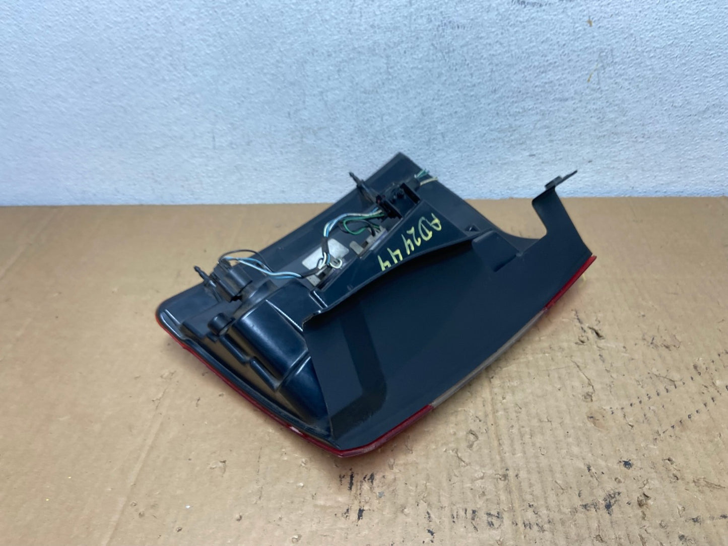 2011-2016 Chrysler Town and Country Left Driver LH Side Tail Light AD2444 LK4