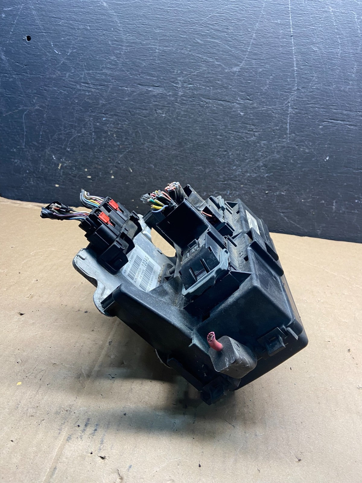 2007 2009 Dodge Durango Fusebox Fuse Box Body BCM Module 04692097AC AF9138 DG2