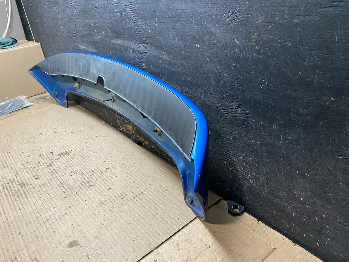 2004 to 2009 Mazda 3 Hatchback Rear Spoiler Wing v2517 DG5