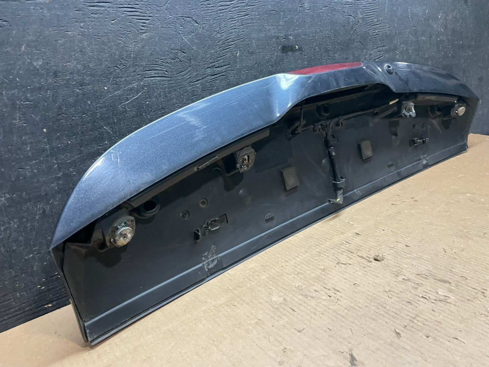 2011 to 2013 Jeep Grand Cherokee Rear Spoiler Wing OEM  AA2426 DG10