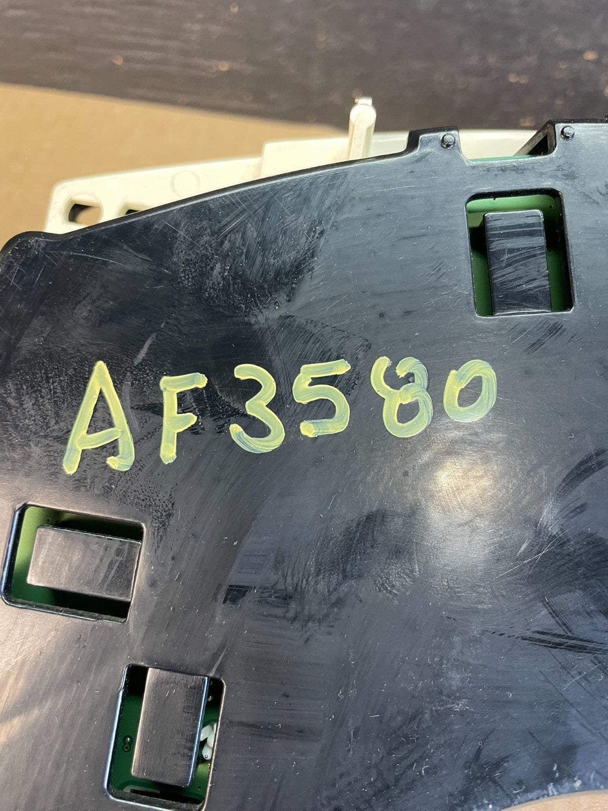 2004 to 2007 Chevrolet Express Speedometer Cluster Gauge AF3580 DG9