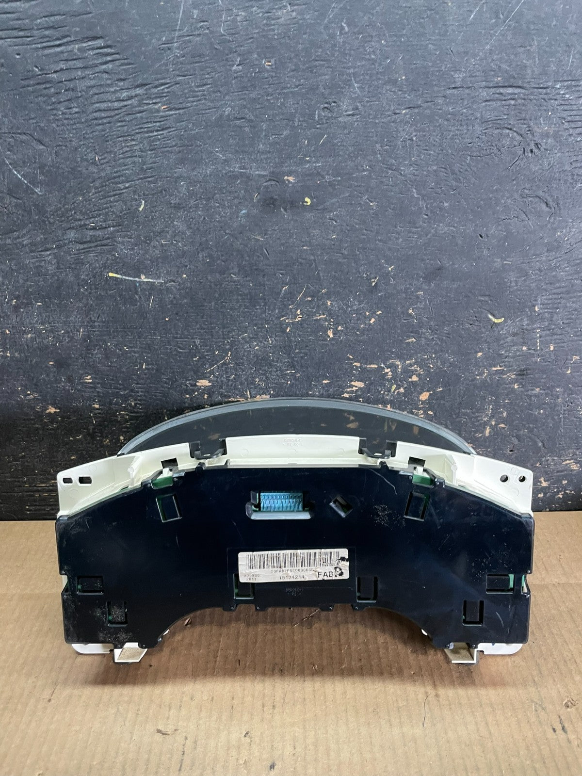 2004 to 2007 Chevrolet Express Speedometer Cluster Gauge OEM  aa9264 DG8