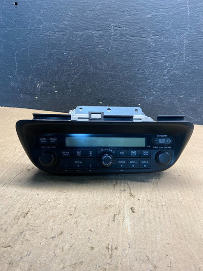 2005 to 2010 Honda Odyssey Am Fm Cd Player Radio Receiver AE7862 DW0