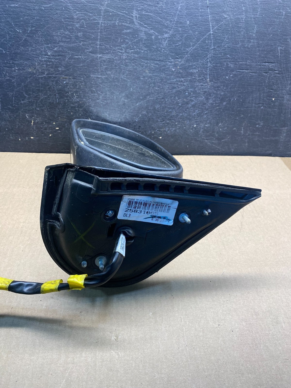 2007-2009 Chevrolet Tahoe Silverado Suburban Left Turn Signal Mirror AH1657 DG3
