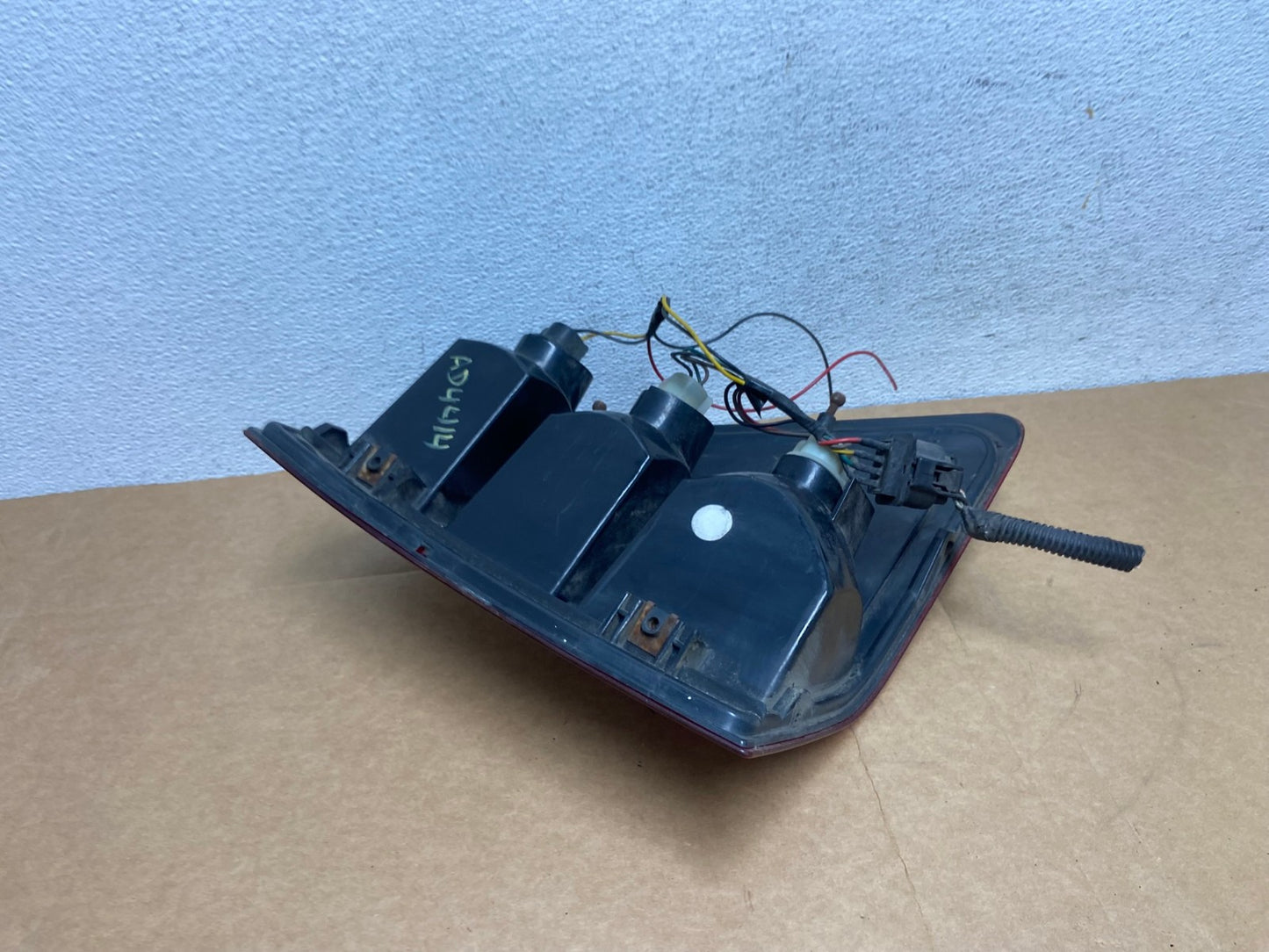 2005 - 2006 Jeep Grand Cherokee Right Passenger Rh Tail Light AD4414 LK4