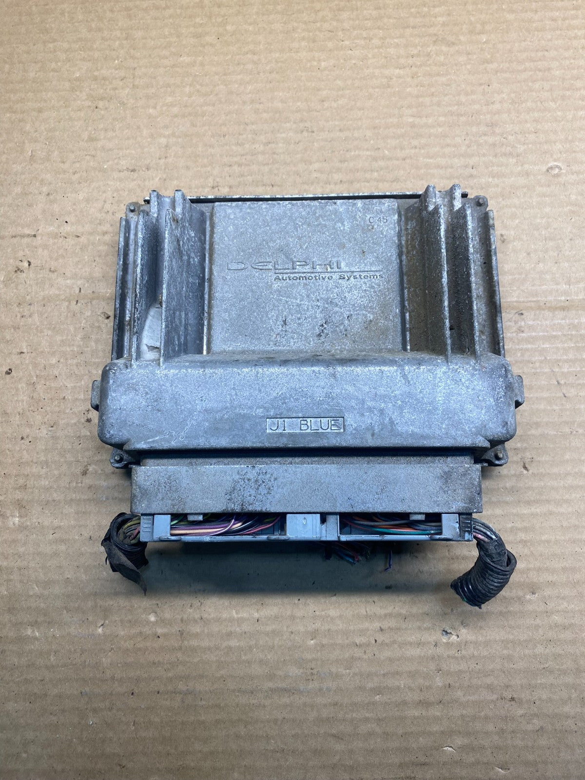 2005 Chevrolet Astro Ecu Engine Control Module Unit Ecm 12589462 AF6808 DW1